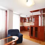 Goodnight Warsaw Apartments - Elektoralna